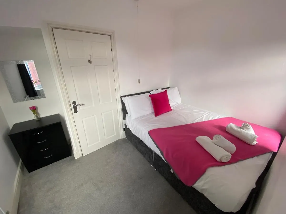 Blackpool Abode - Ansdell House United Kingdom