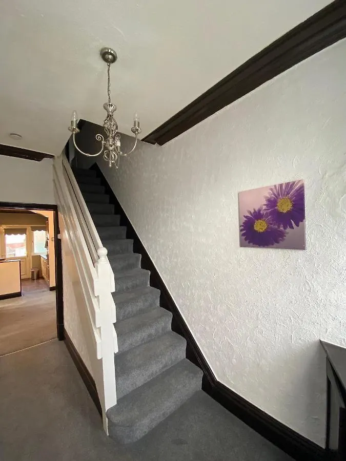 Holiday home Blackpool Abode - Ansdell House