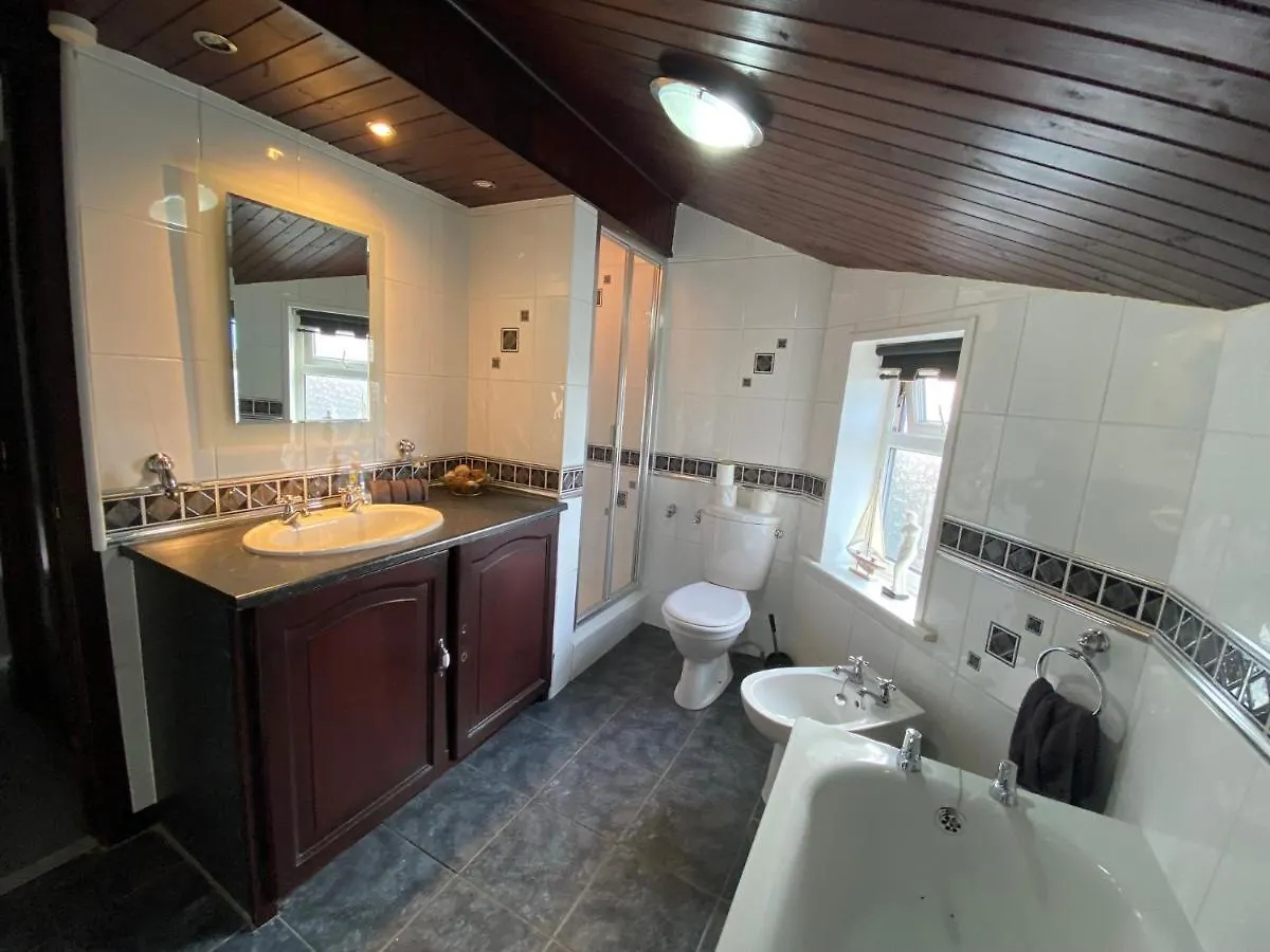 Blackpool Abode - Ansdell House Holiday home
